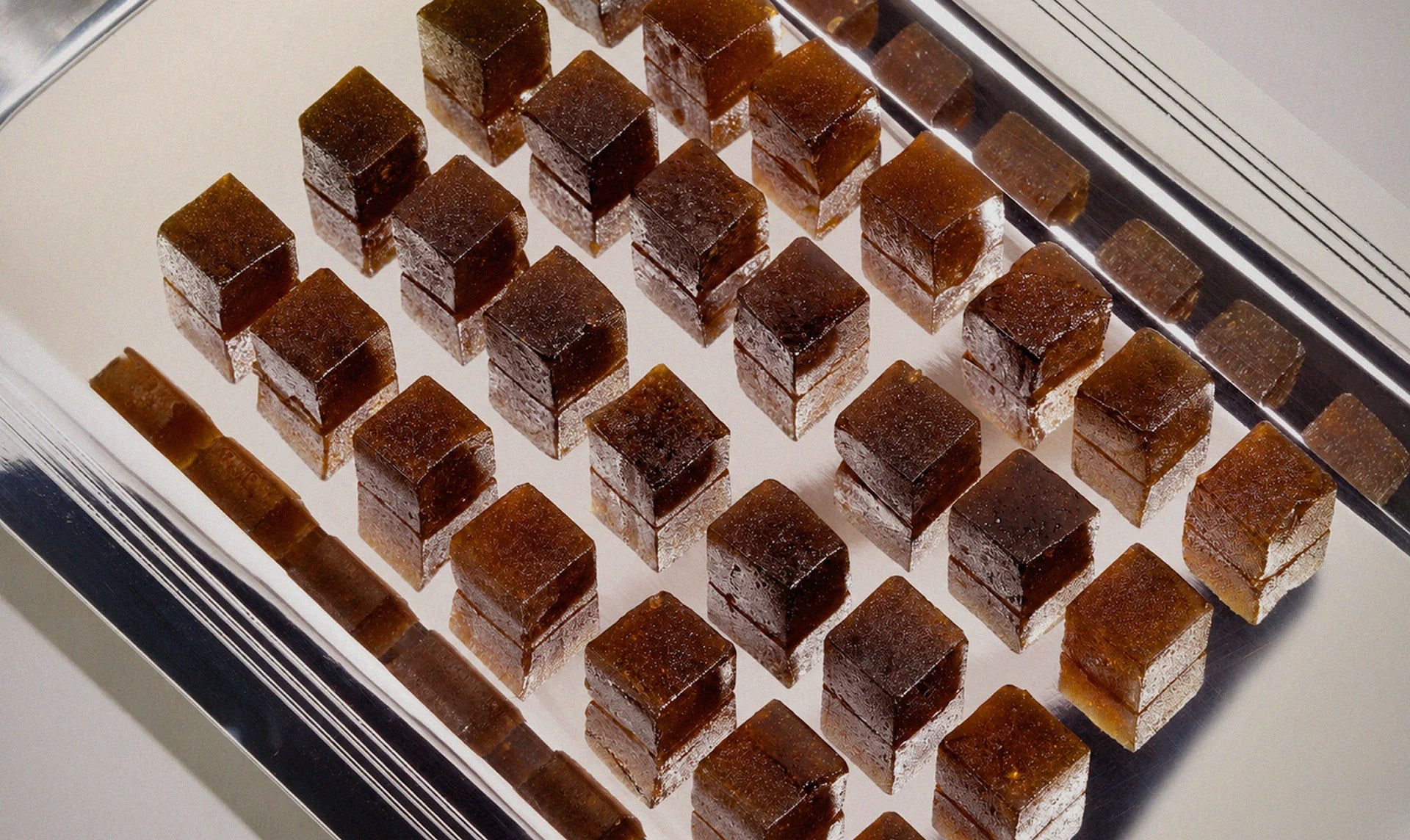 Tempo gummies on a silver tray - hero desktop